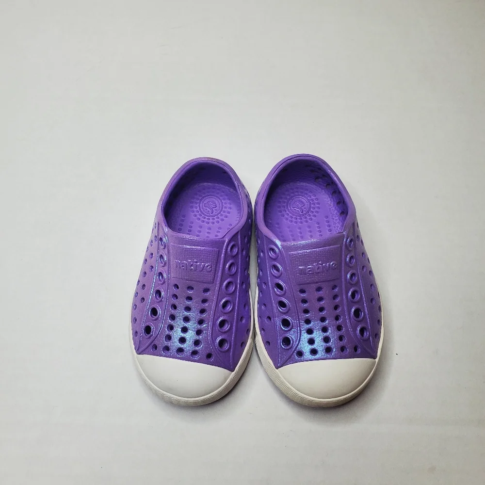 Native Jefferson Slip On Infant Water Shoes Size C4 Iridescent Sparkly Purple